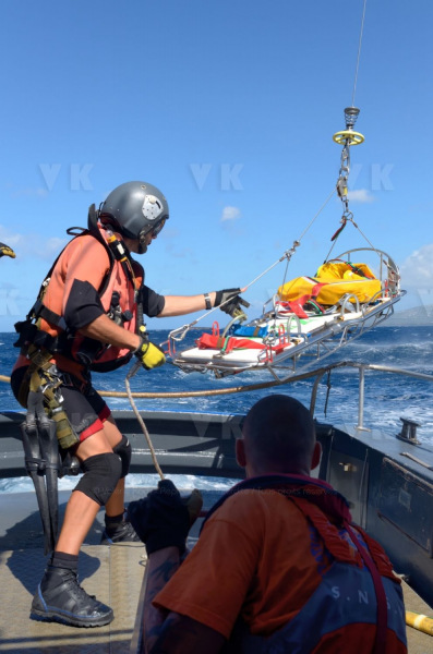 Exercice helitreuillage helicoptere aeronavale et SNSM