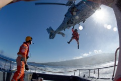 Exercice helitreuillage helicoptere aeronavale et SNSM