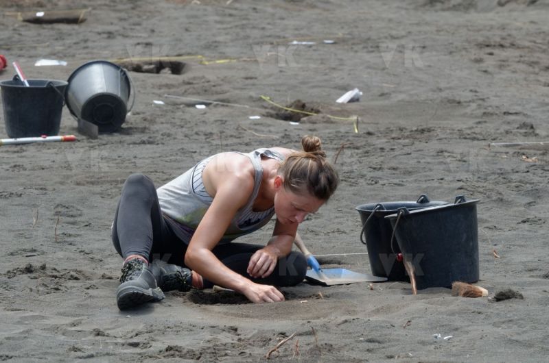 Fouilles archeologiques sur un site d'habitat du XVIIIe siecle a Saint-Paul, route des Premiers Français