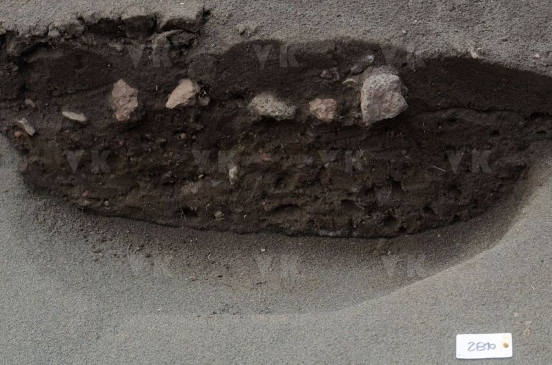 Fouilles archeologiques sur un site d'habitat du XVIIIe siecle a Saint-Paul, route des Premiers Français