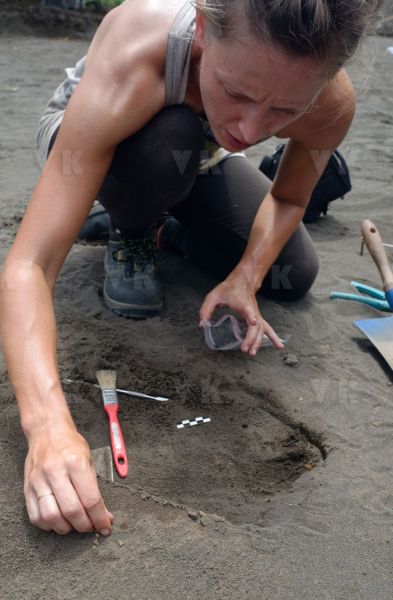 Fouilles archeologiques sur un site d'habitat du XVIIIe siecle a Saint-Paul, route des Premiers Français