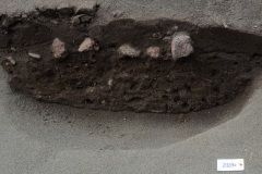 Fouilles archeologiques sur un site d'habitat du XVIIIe siecle a Saint-Paul, route des Premiers Français