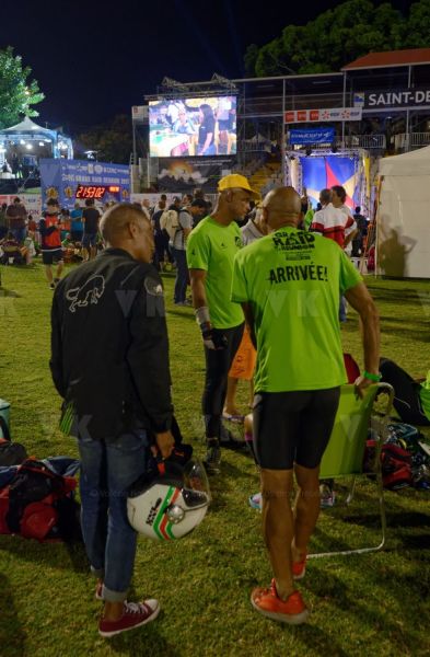 Les traileurs de la Mascareignes, course du Grand Raid, a l'arrivee au stade de la Redoute, Saint-Denis. Mascarene trailers, race of the Grand Raid, at the arrival, la Redoute stadium, Saint-Denis town.