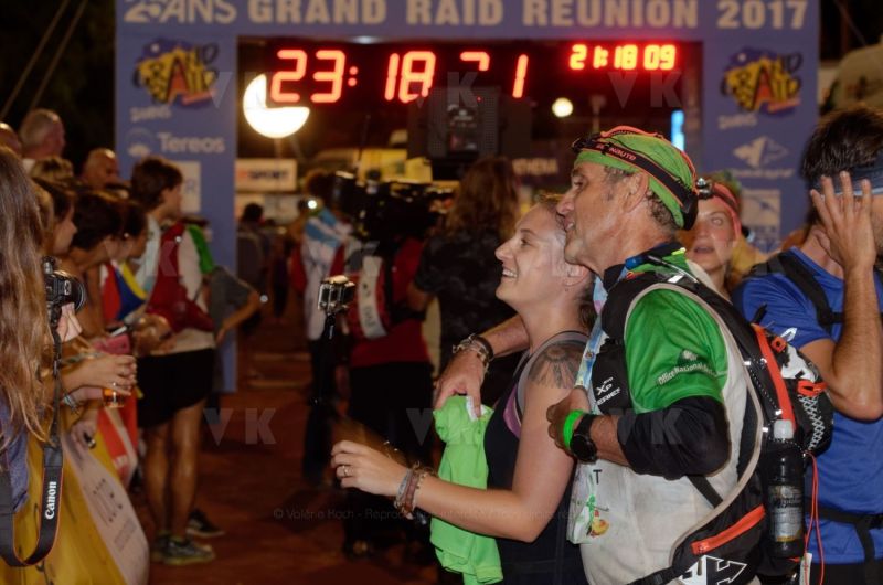 Les traileurs de la Mascareignes, course du Grand Raid, a l'arrivee au stade de la Redoute, Saint-Denis. Mascarene trailers, race of the Grand Raid, at the arrival, la Redoute stadium, Saint-Denis town.