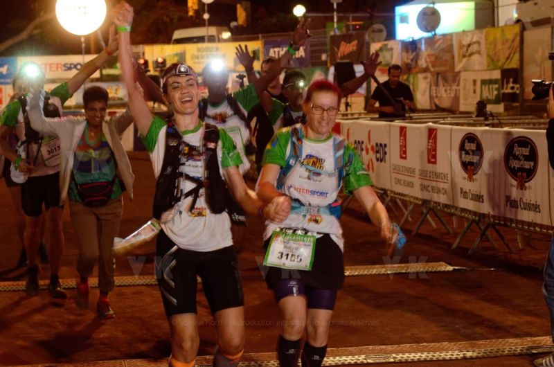 Les traileurs de la Mascareignes, course du Grand Raid, a l'arrivee au stade de la Redoute, Saint-Denis. Mascarene trailers, race of the Grand Raid, at the arrival, la Redoute stadium, Saint-Denis town.