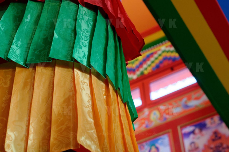 Inauguration du 1er temple bouddhiste tibetain de la zone sud de l'ocean Indien - Inauguration of the first Tibetan Buddhist temple in the southern Indian Ocean