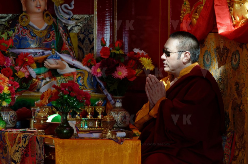 Inauguration du 1er temple bouddhiste tibetain de la zone sud de l'ocean Indien - Inauguration of the first Tibetan Buddhist temple in the southern Indian Ocean