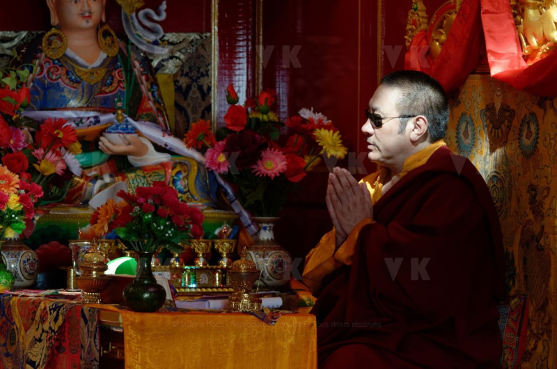 Inauguration du 1er temple bouddhiste tibetain de la zone sud de l'ocean Indien - Inauguration of the first Tibetan Buddhist temple in the southern Indian Ocean