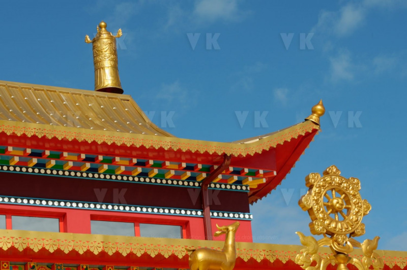 Inauguration du 1er temple bouddhiste tibetain de la zone sud de l'ocean Indien - Inauguration of the first Tibetan Buddhist temple in the southern Indian Ocean