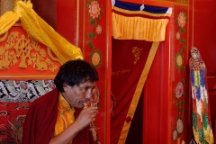 Inauguration du 1er temple bouddhiste tibetain de la zone sud de l'ocean Indien - Inauguration of the first Tibetan Buddhist temple in the southern Indian Ocean