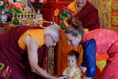 Inauguration du 1er temple bouddhiste tibetain de la zone sud de l'ocean Indien - Inauguration of the first Tibetan Buddhist temple in the southern Indian Ocean