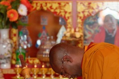 Inauguration du 1er temple bouddhiste tibetain de la zone sud de l'ocean Indien - Inauguration of the first Tibetan Buddhist temple in the southern Indian Ocean