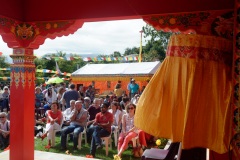 Inauguration du 1er temple bouddhiste tibetain de la zone sud de l'ocean Indien - Inauguration of the first Tibetan Buddhist temple in the southern Indian Ocean