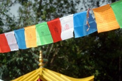 Inauguration du 1er temple bouddhiste tibetain de la zone sud de l'ocean Indien - Inauguration of the first Tibetan Buddhist temple in the southern Indian Ocean