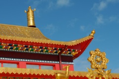 Inauguration du 1er temple bouddhiste tibetain de la zone sud de l'ocean Indien - Inauguration of the first Tibetan Buddhist temple in the southern Indian Ocean