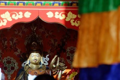 Inauguration du 1er temple bouddhiste tibetain de la zone sud de l'ocean Indien - Inauguration of the first Tibetan Buddhist temple in the southern Indian Ocean