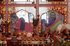 Inauguration du 1er temple bouddhiste tibetain de la zone sud de l'ocean Indien - Inauguration of the first Tibetan Buddhist temple in the southern Indian Ocean