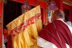 Inauguration du 1er temple bouddhiste tibetain de la zone sud de l'ocean Indien - Inauguration of the first Tibetan Buddhist temple in the southern Indian Ocean