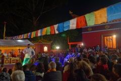 Inauguration du 1er temple bouddhiste tibetain de la zone sud de l'ocean Indien - Inauguration of the first Tibetan Buddhist temple in the southern Indian Ocean