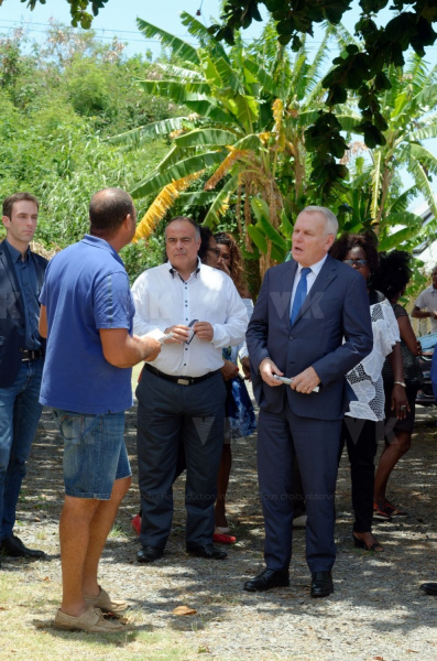 Visite de Jean-Marc Ayrault, président de la Mission de la mémoire de l’esclavage, des traites et de leurs abolitions