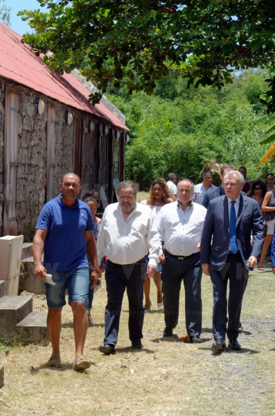 Visite de Jean-Marc Ayrault, président de la Mission de la mémoire de l’esclavage, des traites et de leurs abolitions