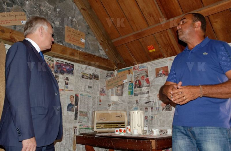 Visite de Jean-Marc Ayrault, président de la Mission de la mémoire de l’esclavage, des traites et de leurs abolitions