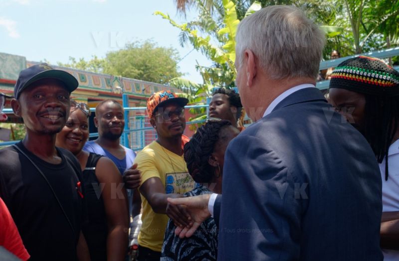 Visite de Jean-Marc Ayrault, président de la Mission de la mémoire de l’esclavage, des traites et de leurs abolitions
