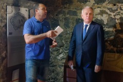 Visite de Jean-Marc Ayrault, président de la Mission de la mémoire de l’esclavage, des traites et de leurs abolitions