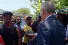 Visite de Jean-Marc Ayrault, président de la Mission de la mémoire de l’esclavage, des traites et de leurs abolitions