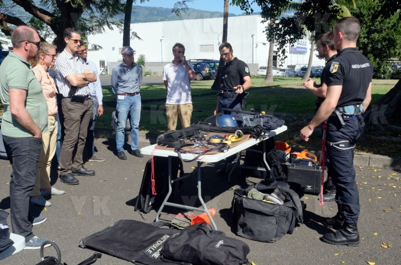 La gendarmerie en demonstration pour l’IHEDN