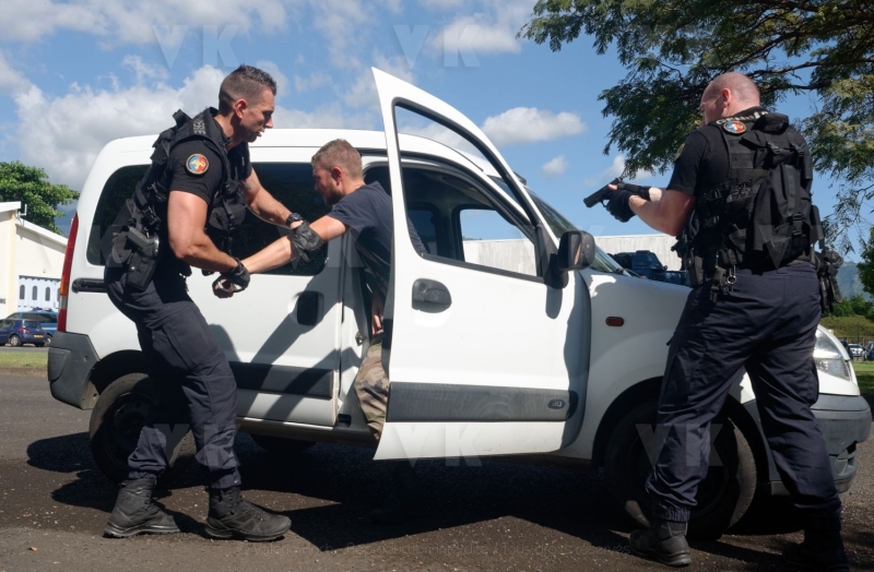La gendarmerie en demonstration pour l’IHEDN