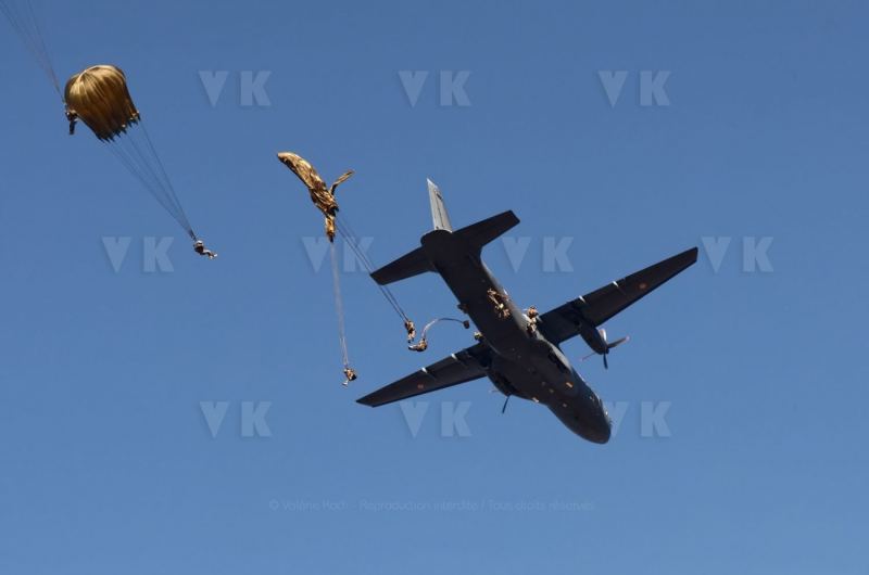 Demonstration des militaires parachutistes 2e RPIMa