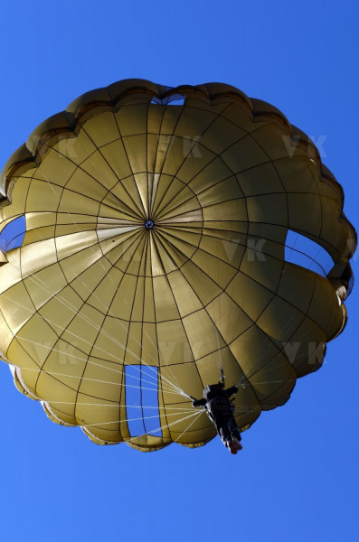Demonstration des militaires parachutistes 2e RPIMa