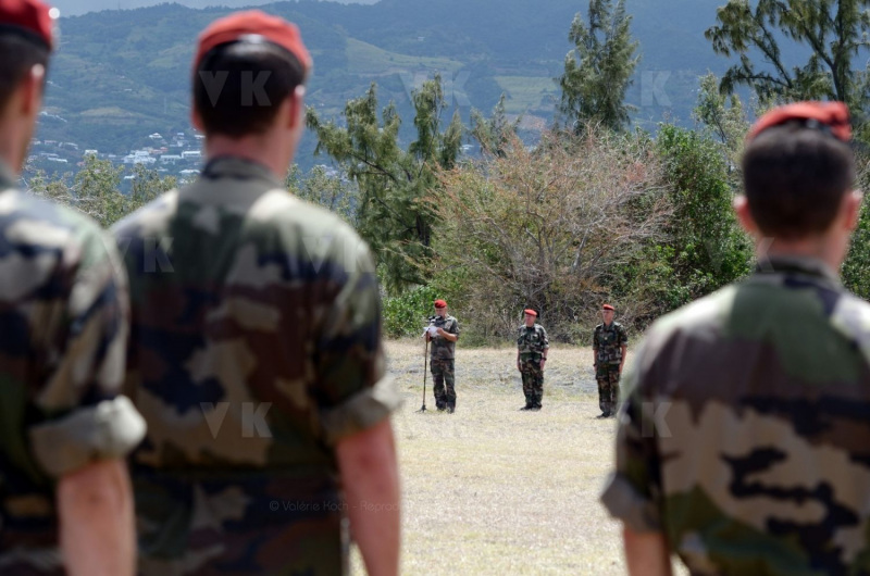 Demonstration des militaires parachutistes 2e RPIMa