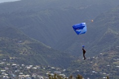 Demonstration des militaires parachutistes 2e RPIMa