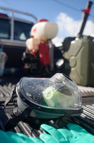 Les FORMISC engages dans la lutte contre la dengue a La Reunion. The Civil Security soldiers (FORMISC) engaged in the fight against dengue at La Reunion