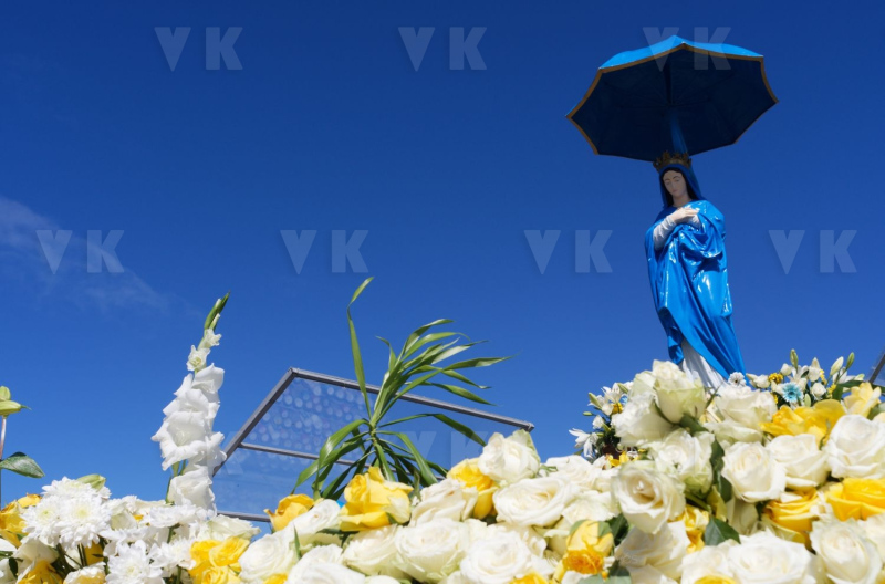 Messe de l'assomption a La Reunion. Mass of the Assumption in La Reunion.