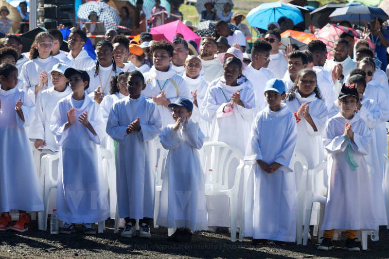 Messe de l'assomption a La Reunion. Mass of the Assumption in La Reunion.
