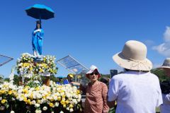 Messe de l'assomption a La Reunion. Mass of the Assumption in La Reunion.