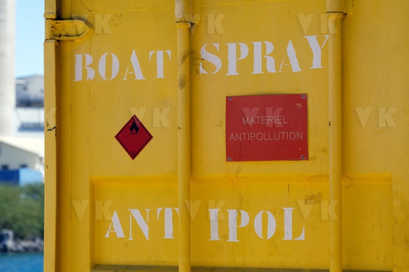 Engagement de la France suite a la pollution en mer a l’ile Maurice - France's commitment following pollution at sea in Mauritius