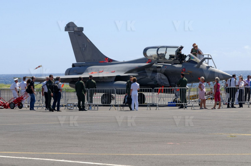 Demonstration avion militaire RAFALE