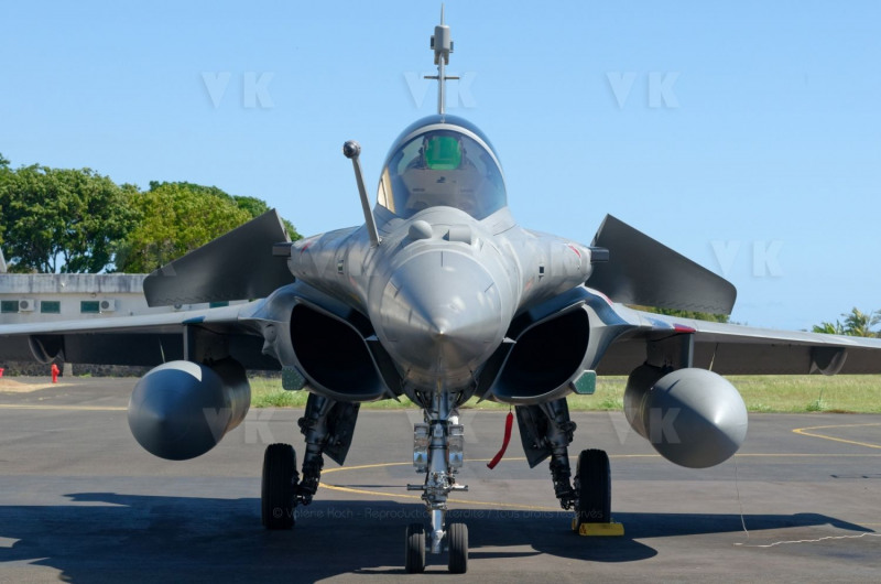 Demonstration avion militaire RAFALE