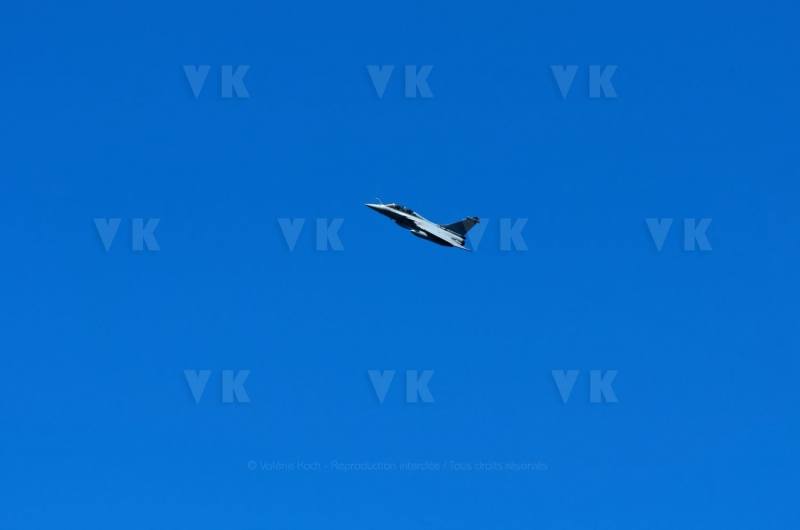 Demonstration avion militaire RAFALE
