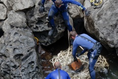 Recuperation d'armes en embouchure de riviere par la gendarmerie