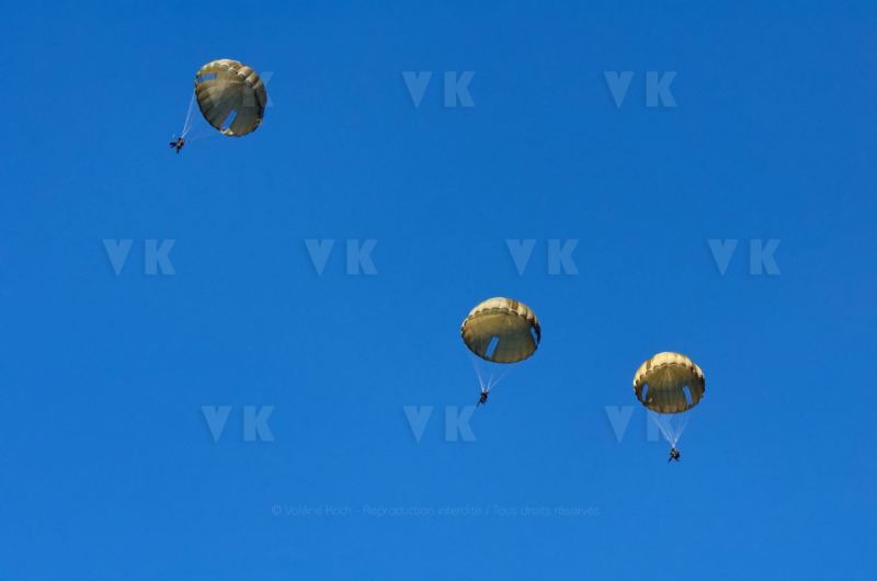 Militaires parachutistes du 2e RPIMa
