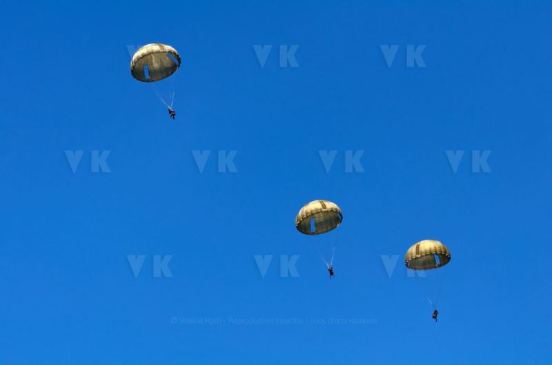 Militaires parachutistes du 2e RPIMa