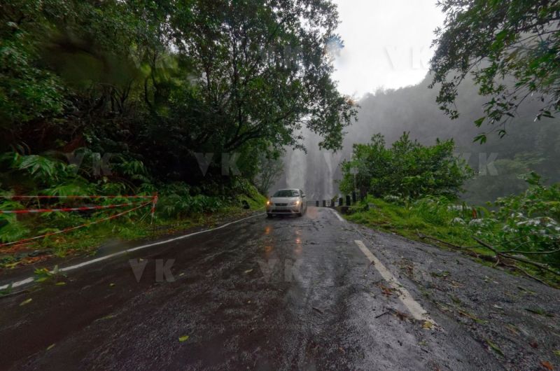 Tempete tropicale moderee Carlos