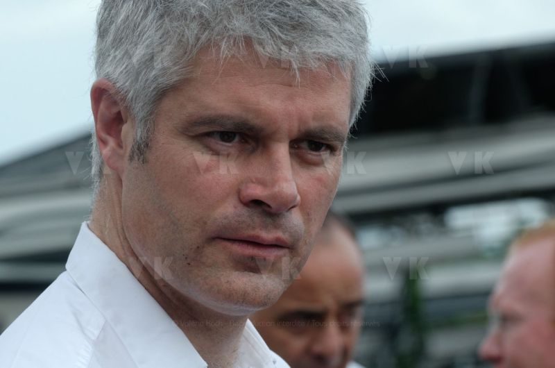 Laurent Wauquiez en deplacement a La Reunion