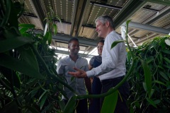 Laurent Wauquiez en deplacement a La Reunion