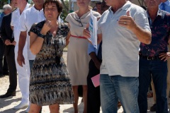 Pour terminer sa visite de 5 jours a La Reunion, la ministre de l'Outre-Mer Annick Girardin, a rencontre les familles des victimes d'attaque de requins et suivi une presentation et demonstration du dispositif vigie requin renforce sur la plage de l'Hermitage a Saint-Gilles-les-Bains.